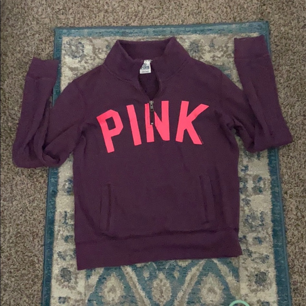 VS sweatshirt